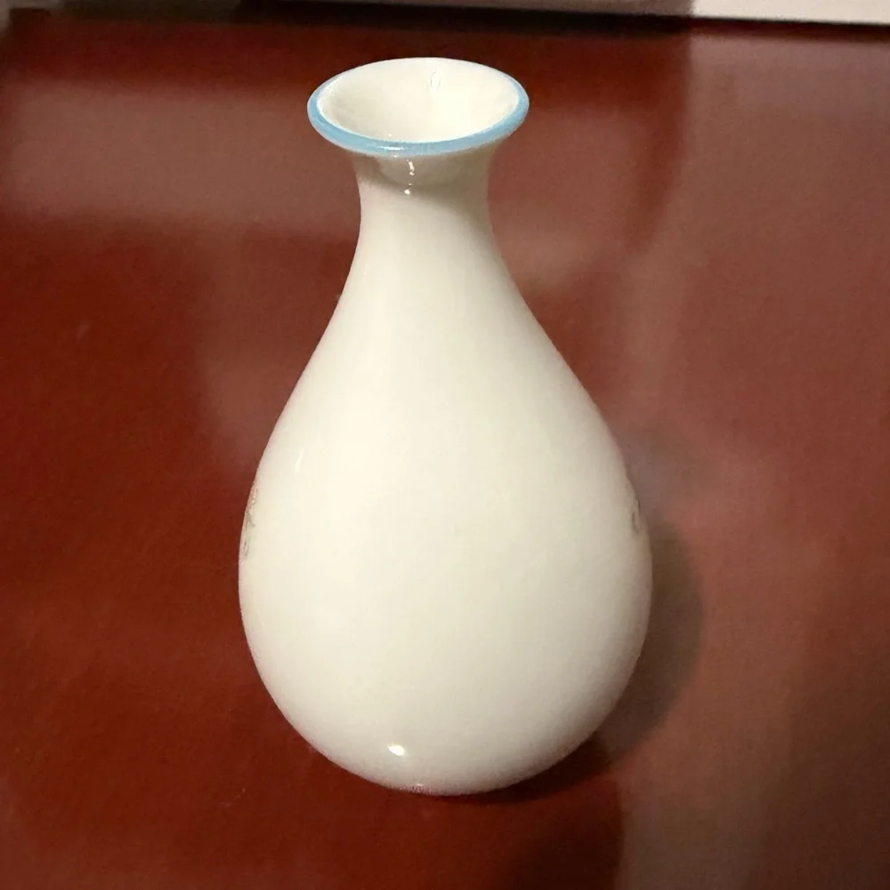 Noritake Japanese Vase Bird and Floral Design - 5In tall